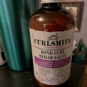 Brand new bottle of Curlsmitb Bond Salve!!! 💣💥